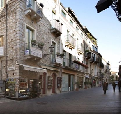 Apartment Central 4 تاورمينا المظهر الخارجي الصورة